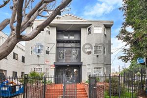 featured image of 1513 W 12th Pl #3
