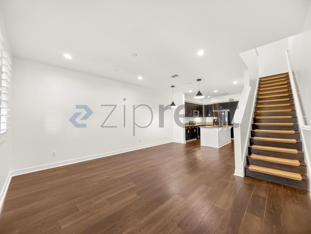 156 Hass Ln - Photo 6 of 32