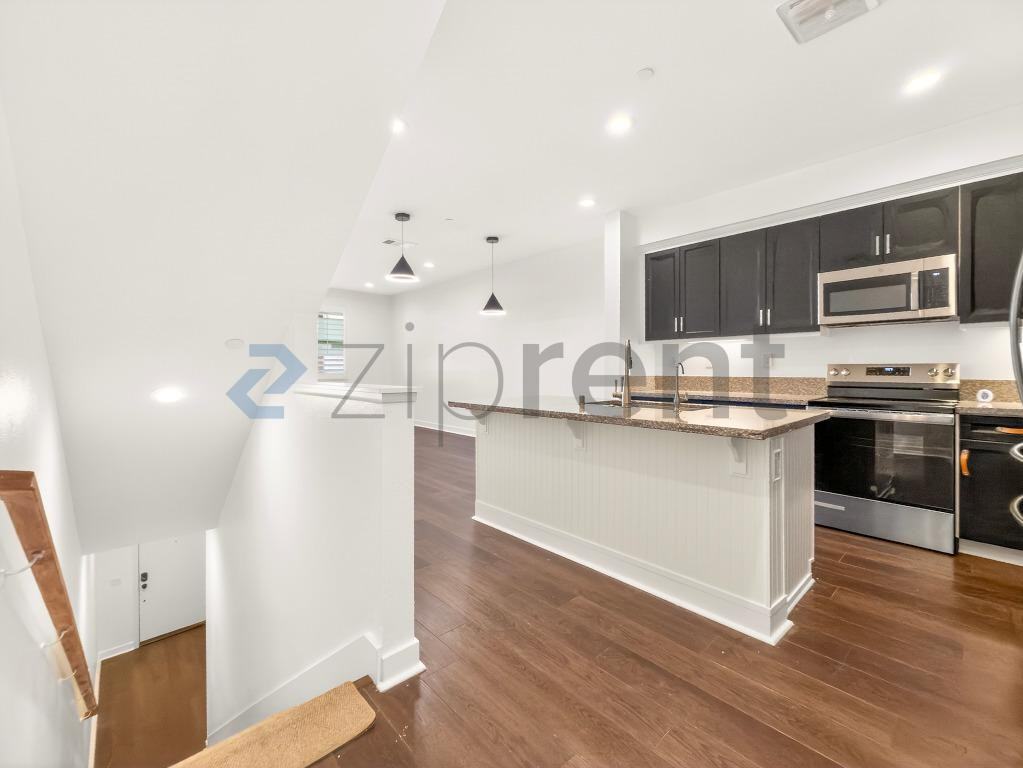 156 Hass Ln - Photo 7 of 32