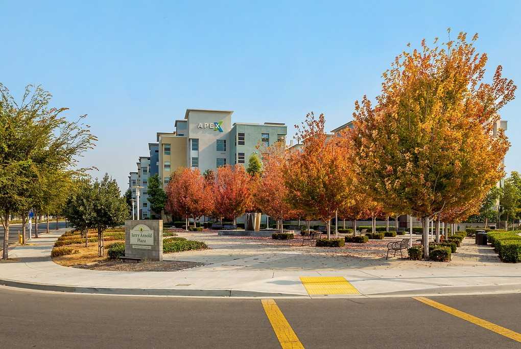 Apex - Photo 2 of 45