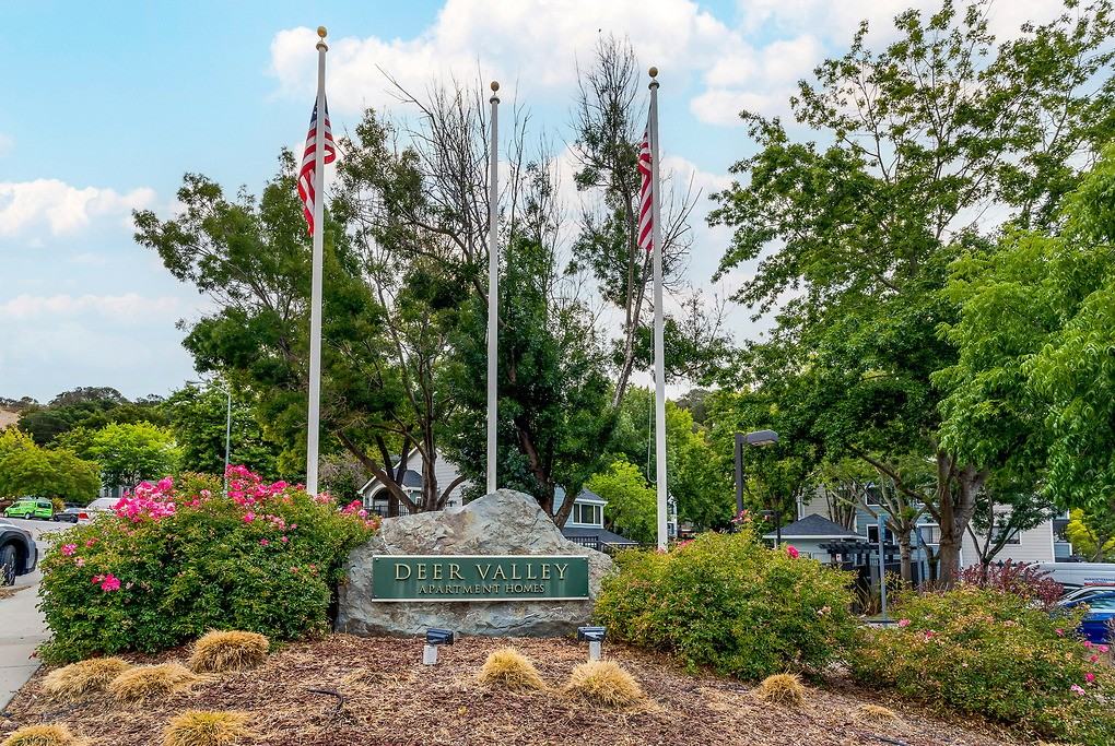 Deer Valley - Photo 4 of 41