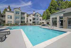 featured image of 373 River Oaks Cir