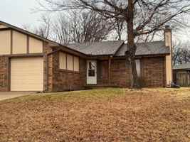 featured image of 1832 S Griffith St