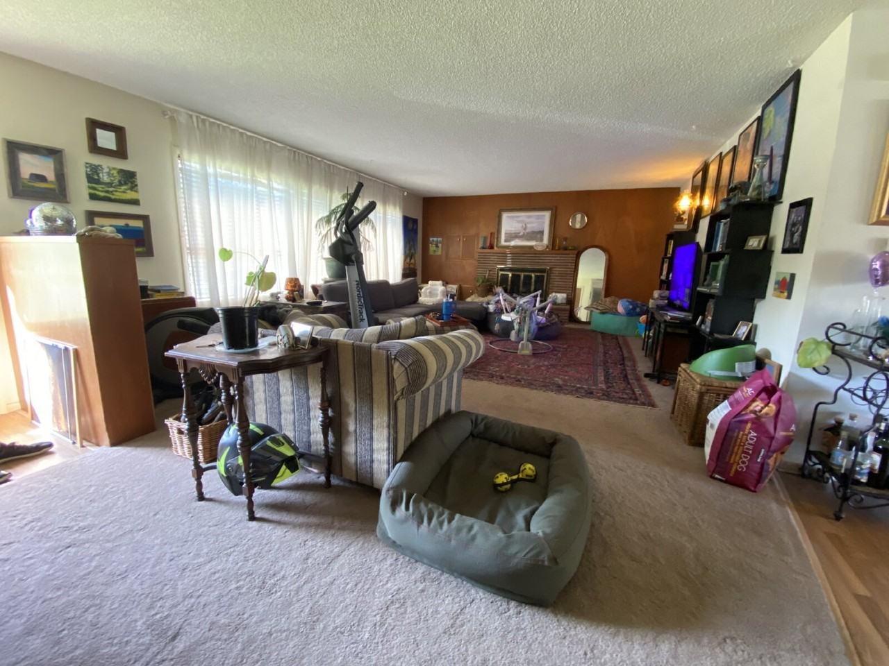 3028 Lynn St - Photo 4 of 27