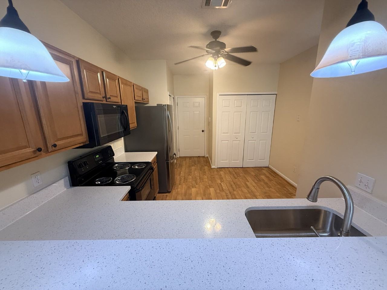 374 Scrub Jay Dr - Photo 6 of 23