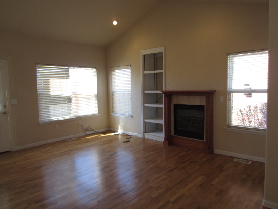 15555 E 40th Ave Unit 53 - Photo 4 of 13