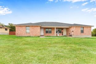 7202 Montgomery Dr - Photo 1 of 1
