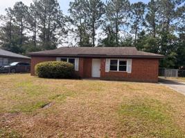 featured image of 929 Greenbriar Trl