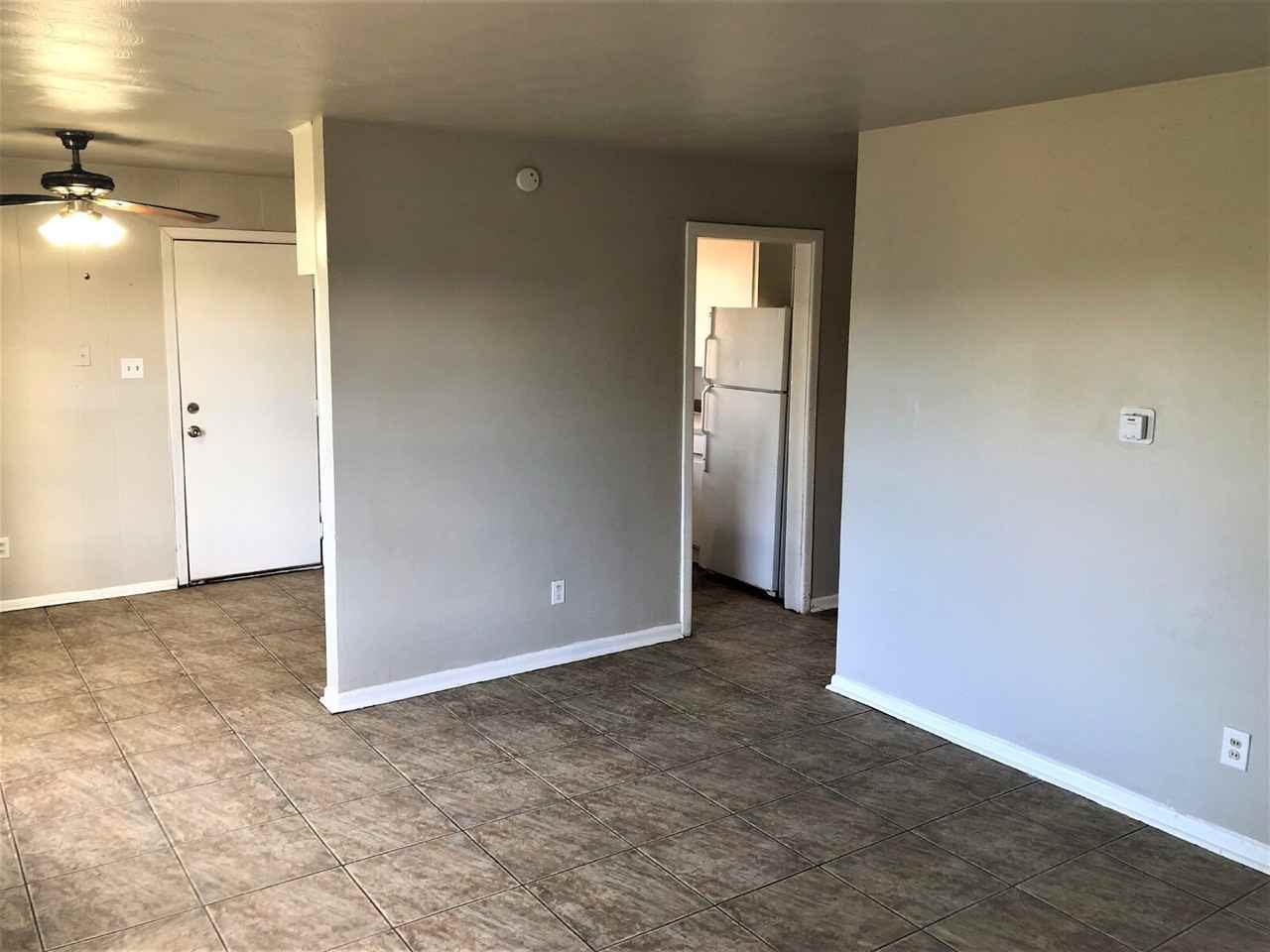 2403 E 5th St - Photo 2 of 9