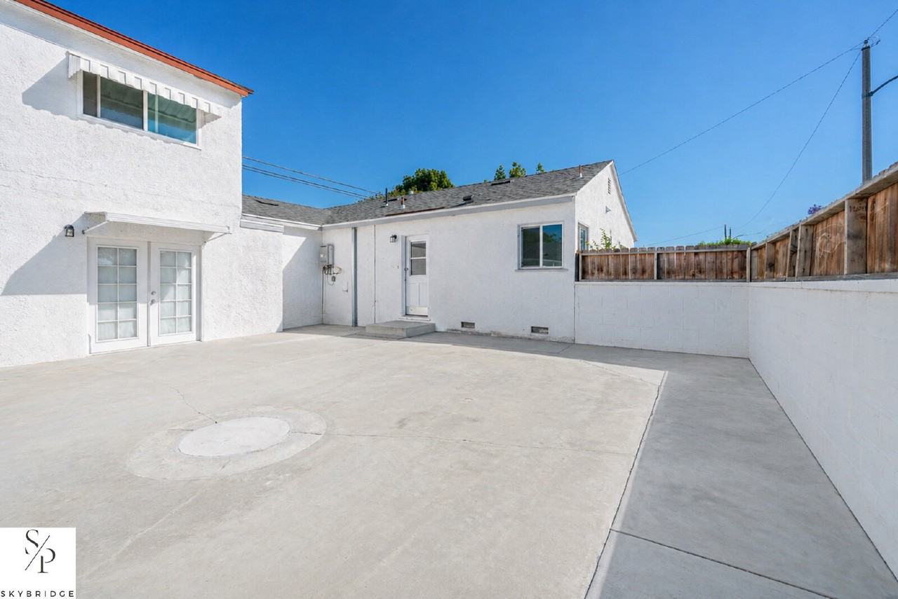 8603 Donovan St - Photo 6 of 21