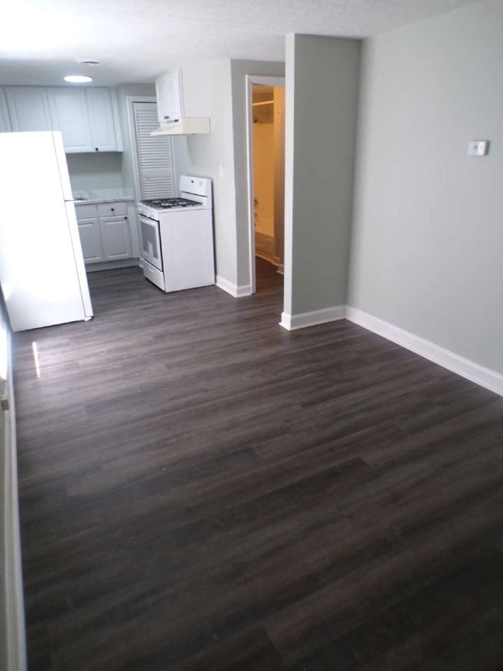2333 Rodman St - Photo 2 of 11