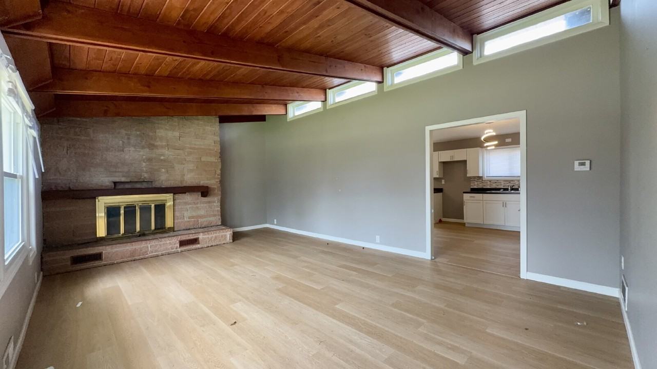7006 W Lancaster Ave - Photo 5 of 19