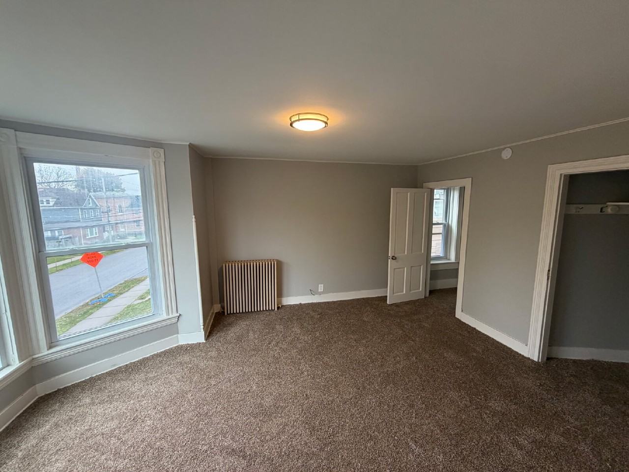 113 Bank St #2A - Photo 3 of 4