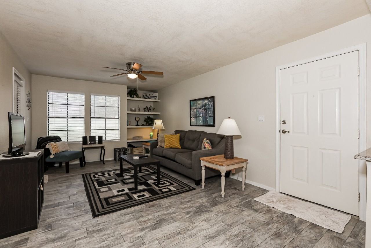 2855 S Extension Rd #160 - Photo 6 of 20