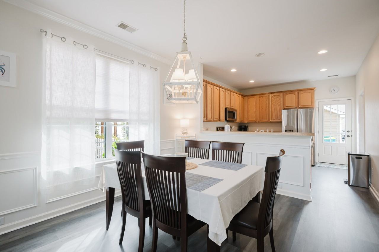 25 5th Ave - Photo 5 of 36