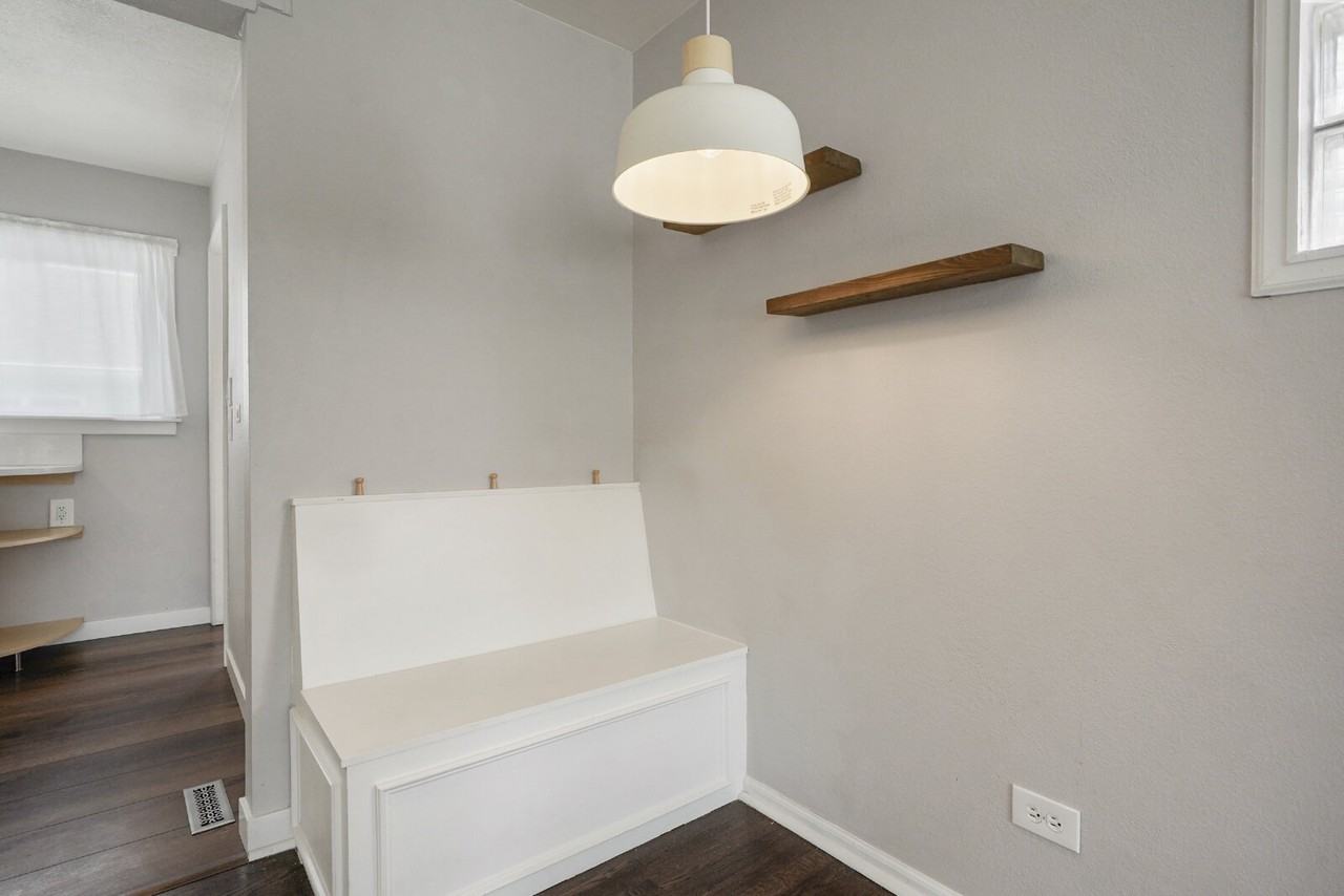 1700 Willow St - Photo 6 of 27