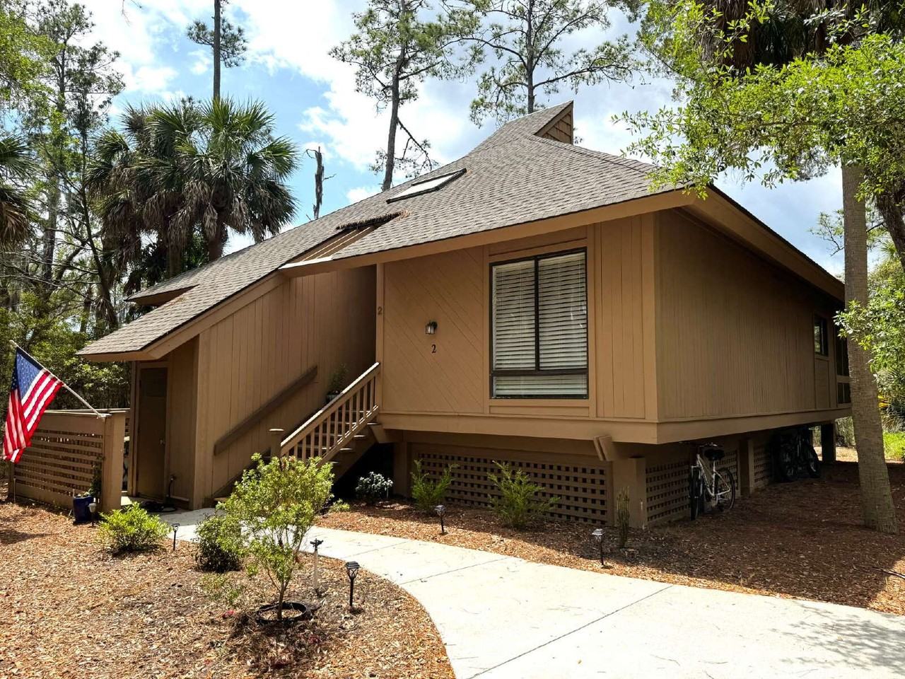 2 Palm Isle Ct - Photo 2 of 27