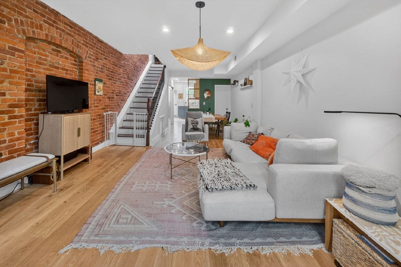 1510 1st St Nw - Photo 2 of 17