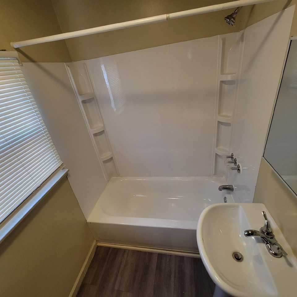 1134 E Kelly St - Photo 4 of 12
