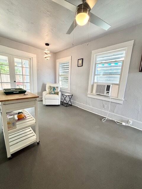 416 Daytona St - Photo 3 of 9