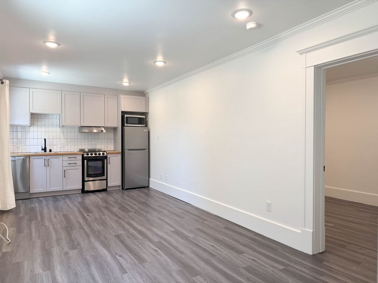 1520 Tyler House - Photo 4 of 27