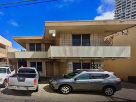 featured image of 2721 Waialae Ave #E