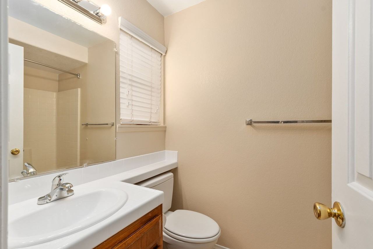 7014 Casa Ln #27 - Photo 7 of 26