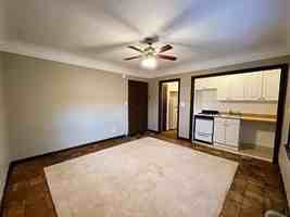 featured image of 960 Goodrich Ave