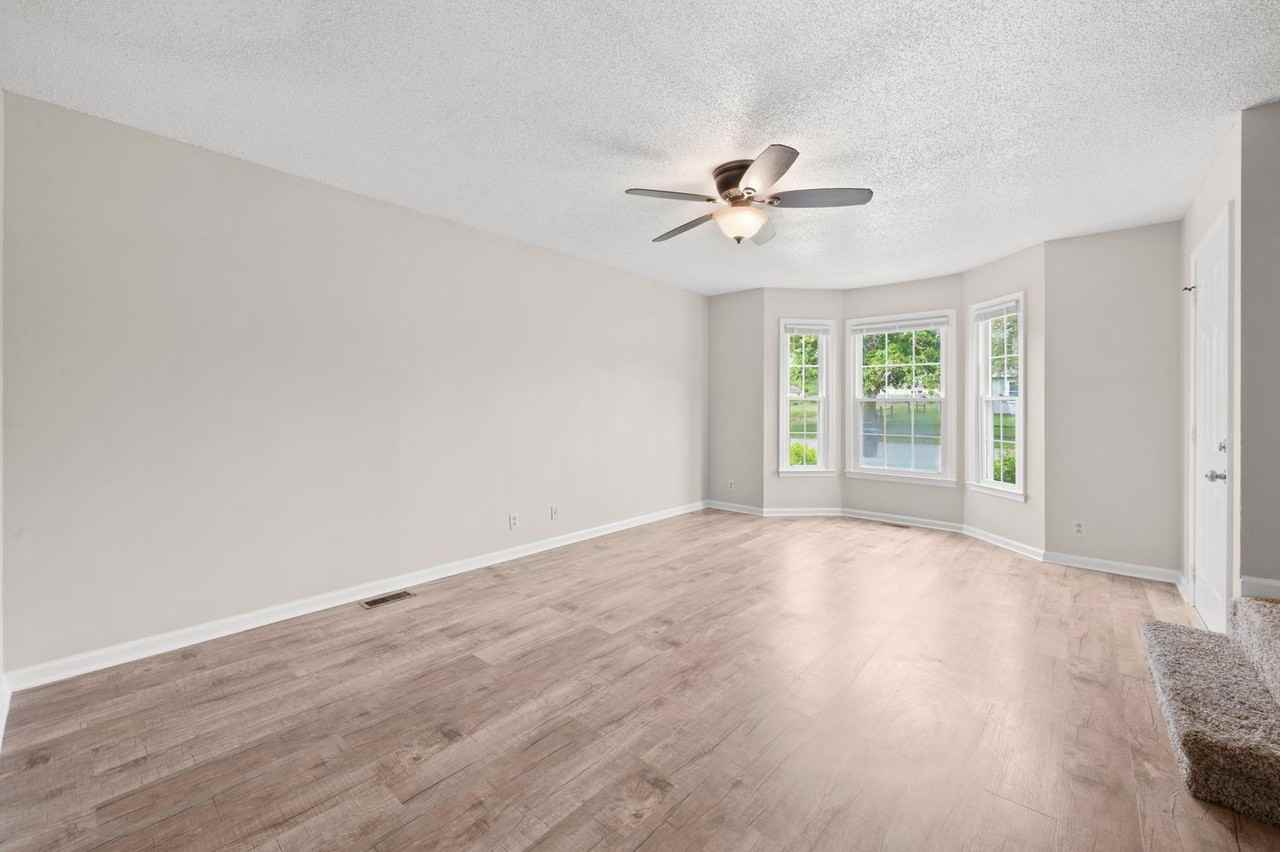 907 Desota Ln - Photo 7 of 36