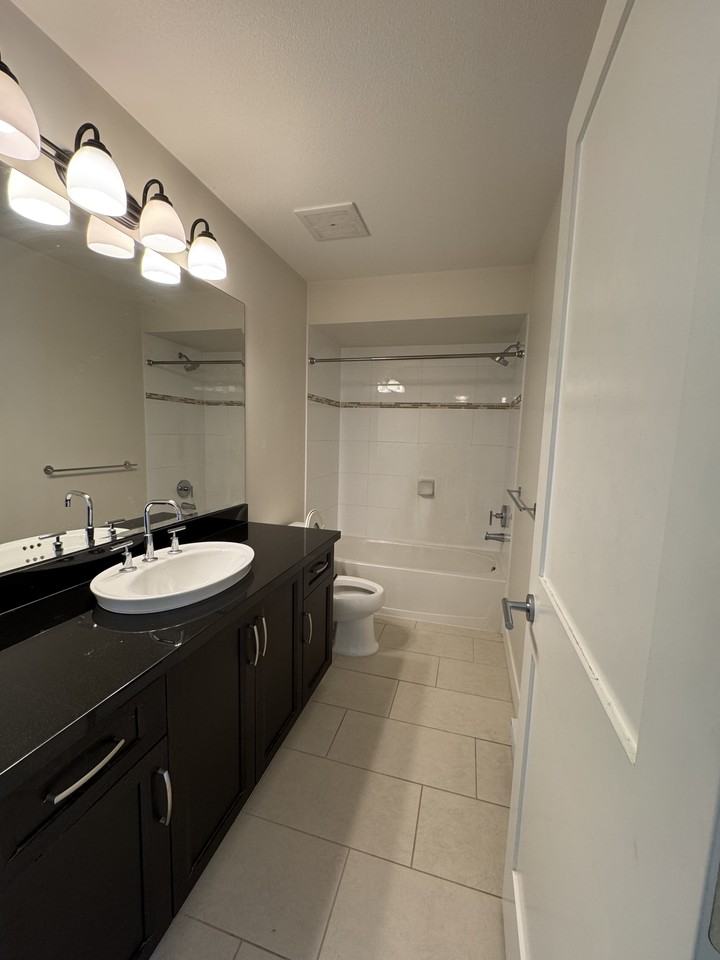 3426 Princeton Avenue - Photo 5 of 10