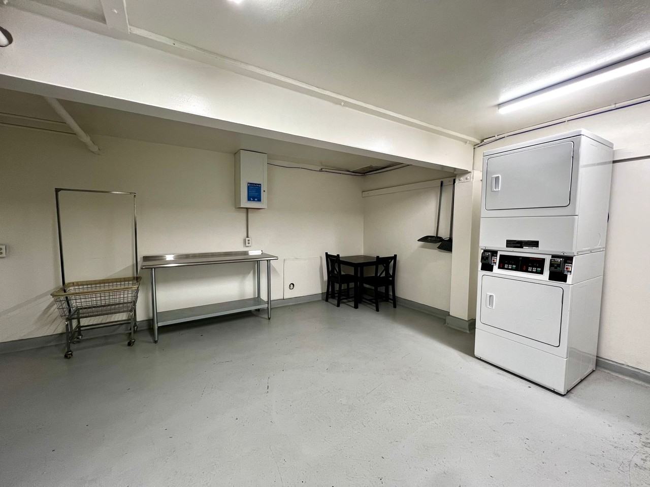 Cottage Hill Apartments - Photo 5 of 8