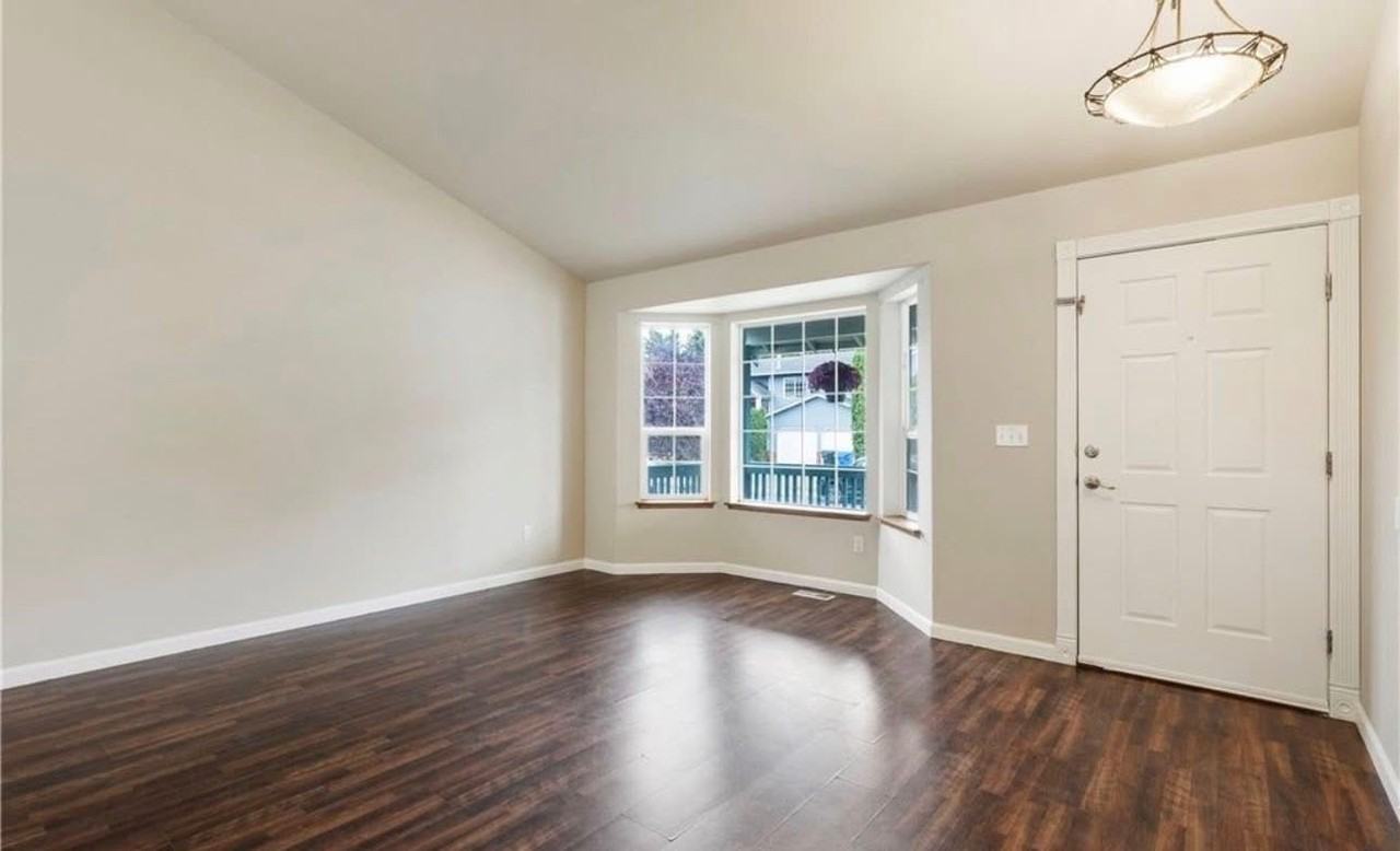 7905 196th Street Ct E #1 - Photo 4 of 21