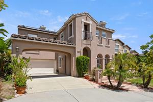 featured image of 7116 Torrey Mesa Ct #1