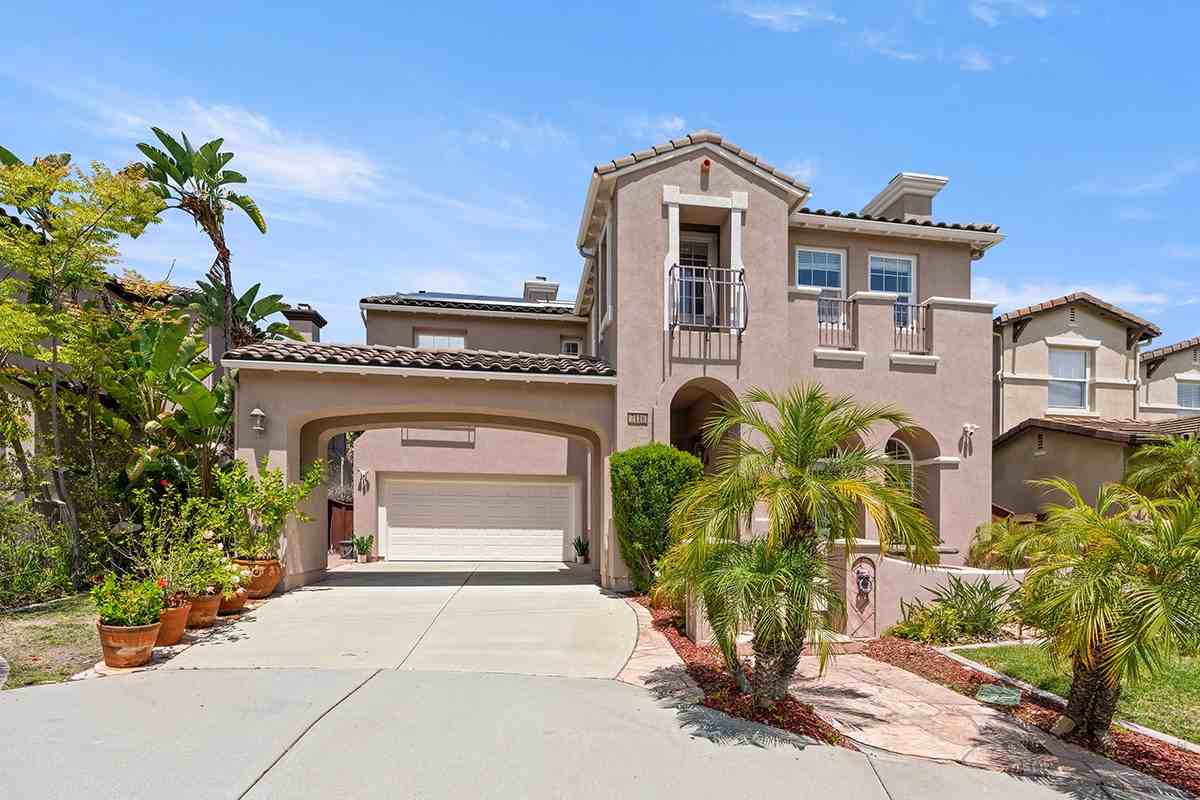7116 Torrey Mesa Ct #1 - Photo 6 of 50