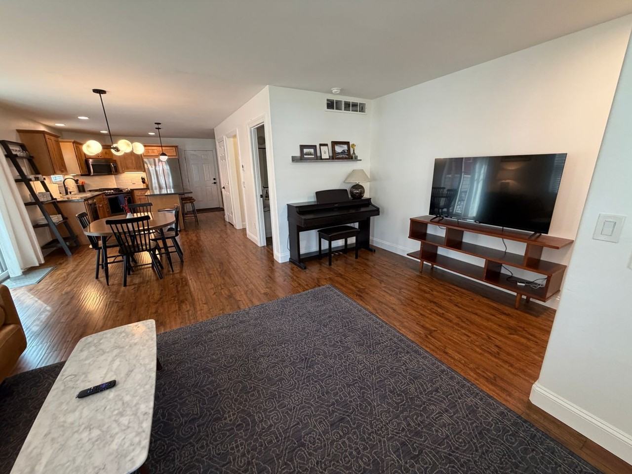 5313 Golden Hollow Rd - Photo 7 of 31