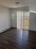 featured image of E 6th Ave