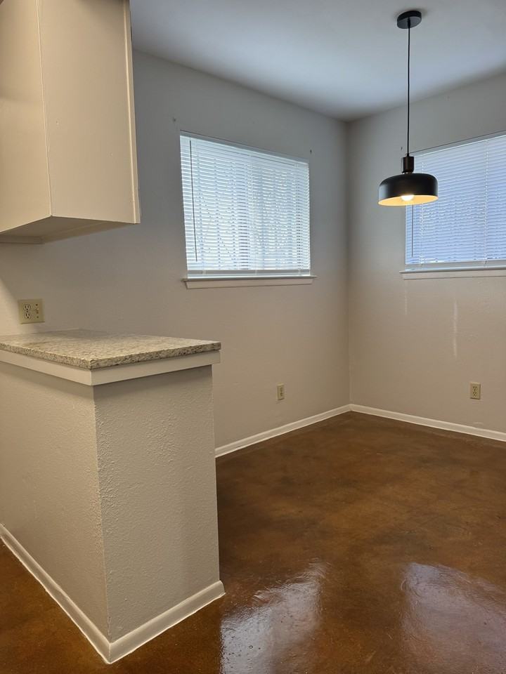 1218 Wyoming St #2 - Photo 6 of 10