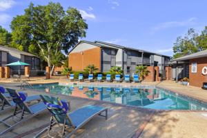 featured image of 1045 Flynt Dr