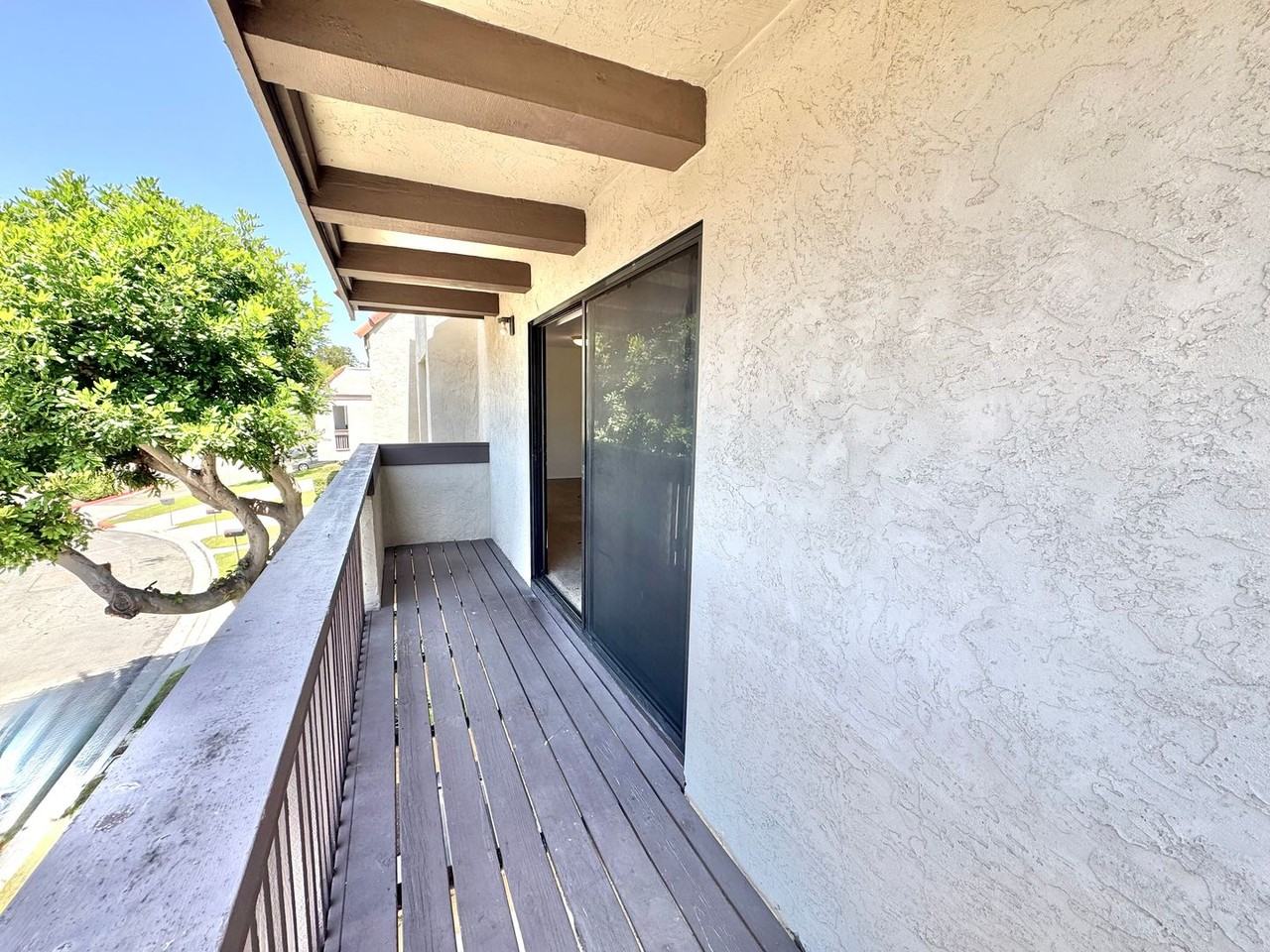 6664 Reservoir Ln - Photo 7 of 50
