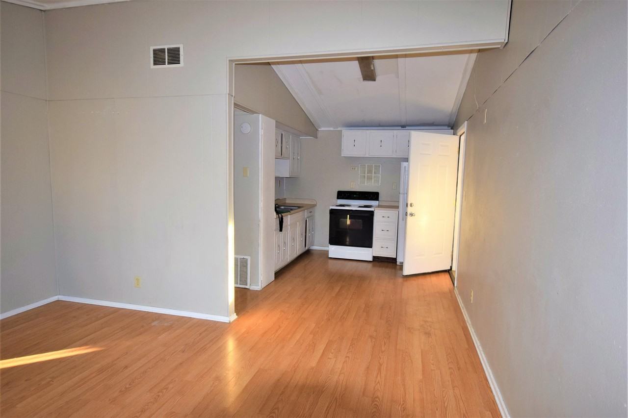 378 Arbor Drive - Photo 2 of 9