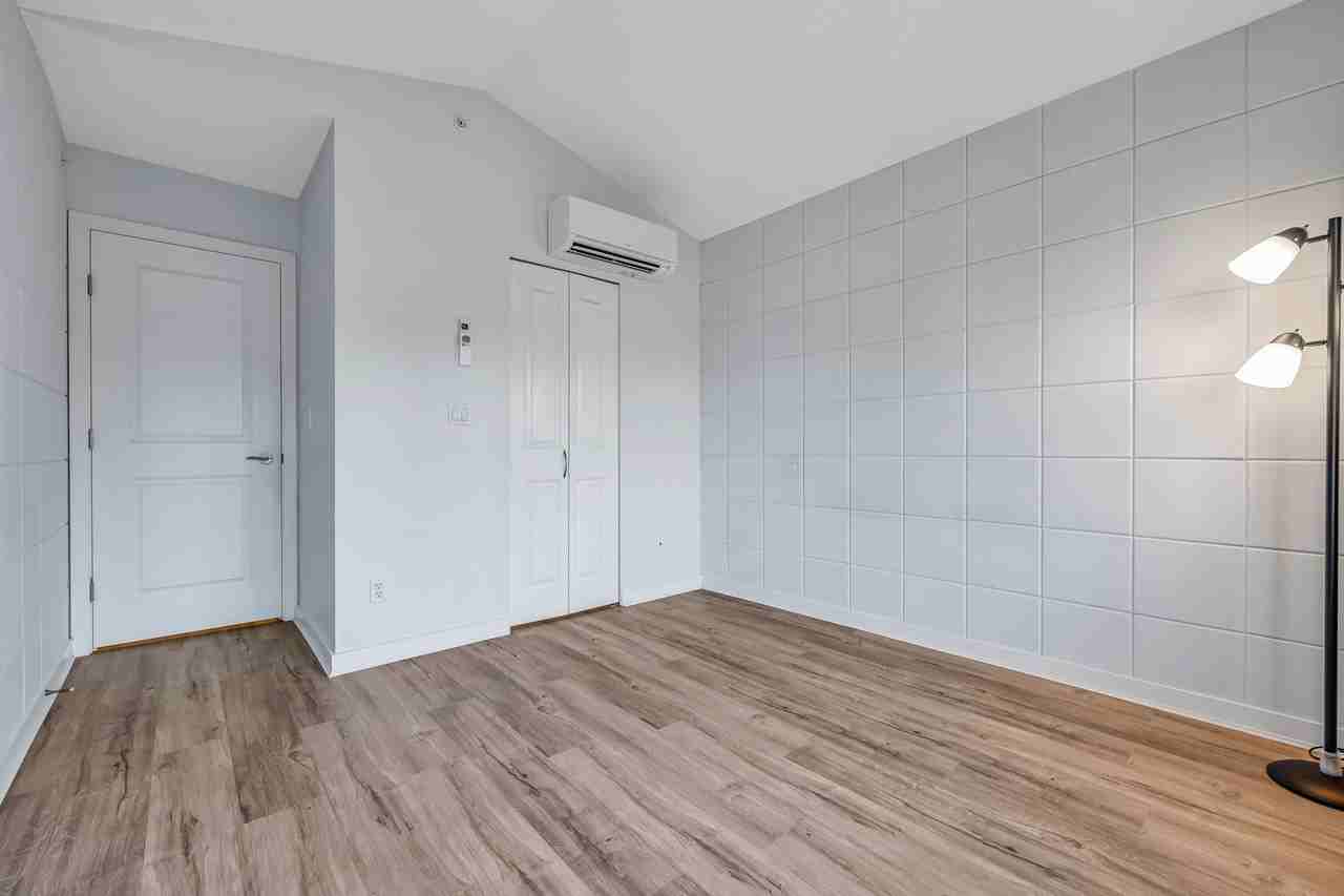 7179 201 Street - Photo 6 of 22
