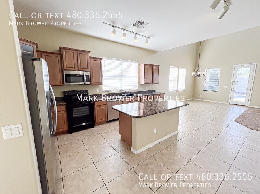 1400 W Flamingo Dr - Photo 4 of 21