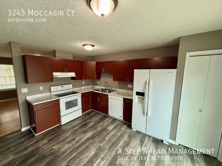 3245 Moccasin Ct - Photo 7 of 21