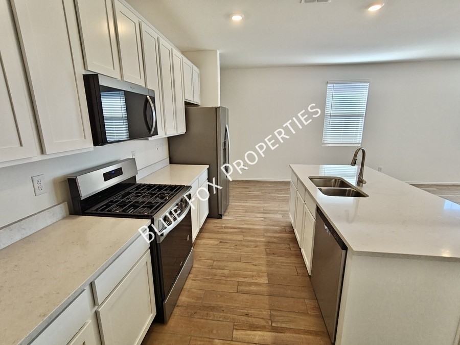 9251 N Peridot Vista Ave - Photo 4 of 29