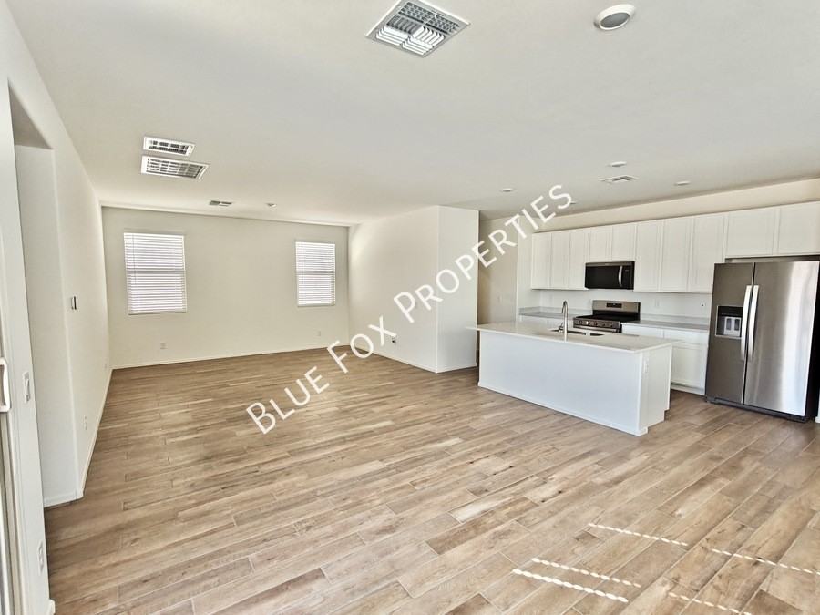 9251 N Peridot Vista Ave - Photo 5 of 29