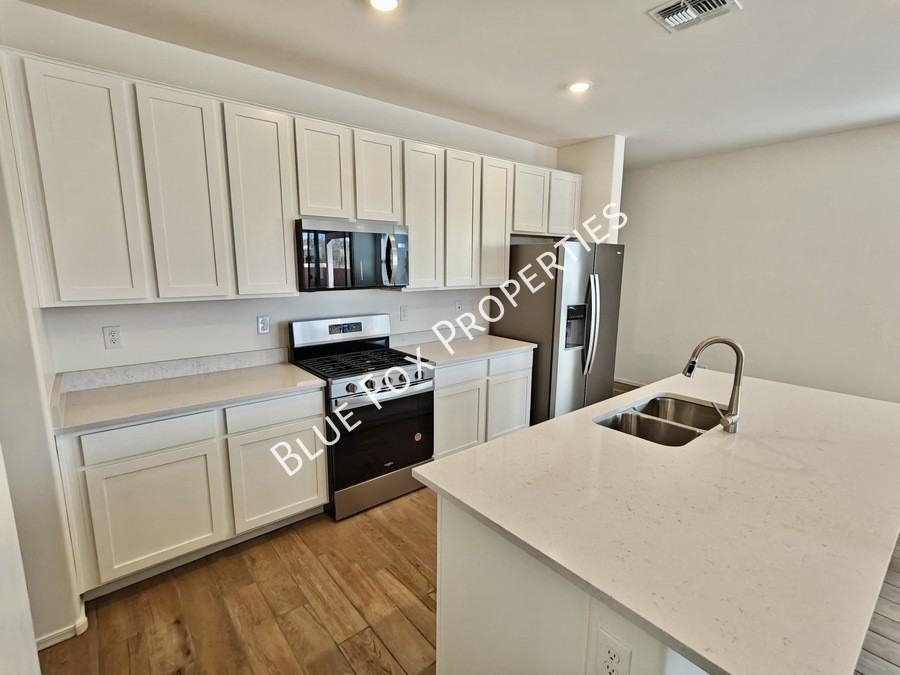 9251 N Peridot Vista Ave - Photo 6 of 29