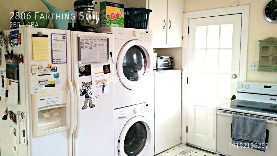 2806 Farthing St - Photo 3 of 11