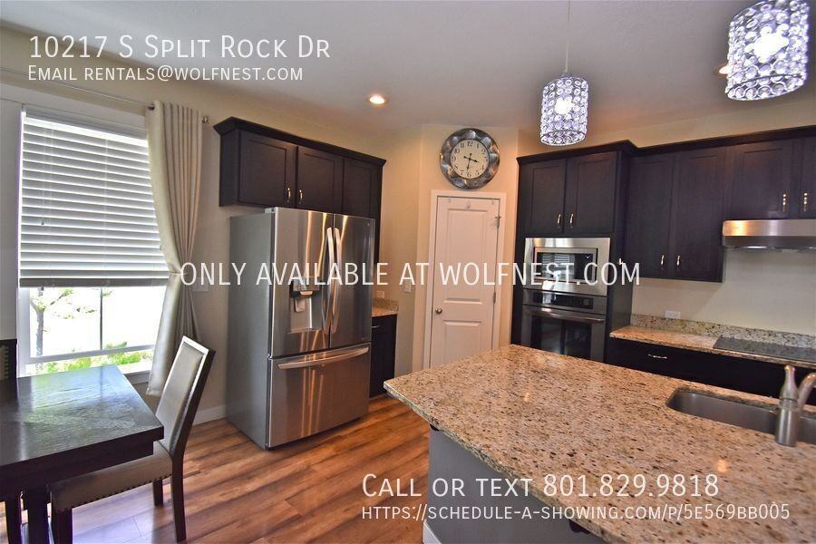 10217 S Split Rock Dr - Photo 6 of 33