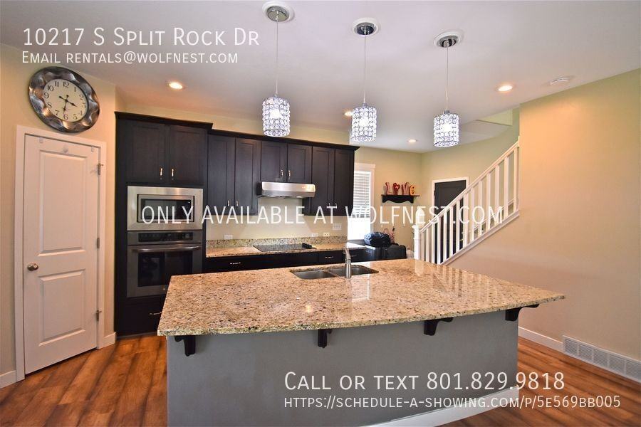 10217 S Split Rock Dr - Photo 7 of 33
