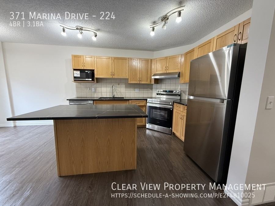 371 Marina Dr #224 - Photo 7 of 30